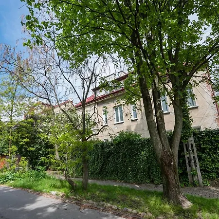 Apartment Glogowa Bricks